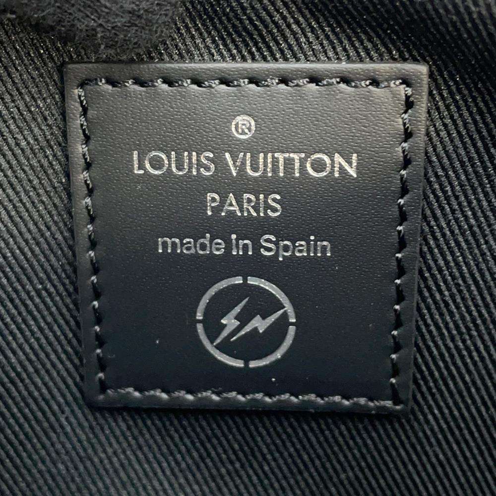 Louis Vuitton Monogram Eclipse Flash Iphone Pouch… - image 7